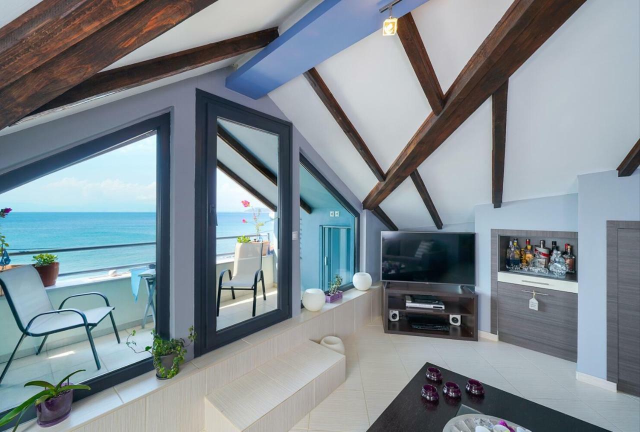 Lina'S Sea View Apartments Liménasz Kültér fotó